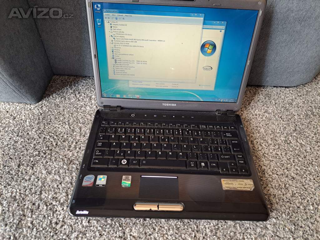 Notebook Toshiba + SDD 120 GB + router tp link