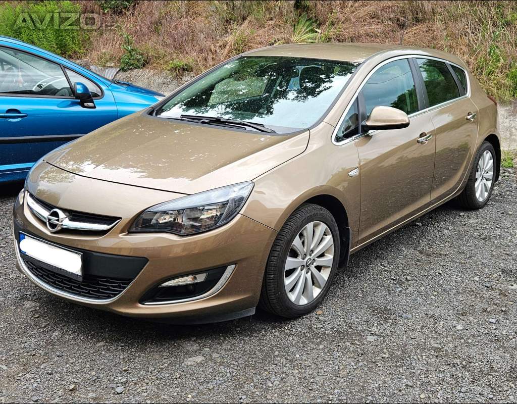 Opel Astra 1.4T HB Cosmo