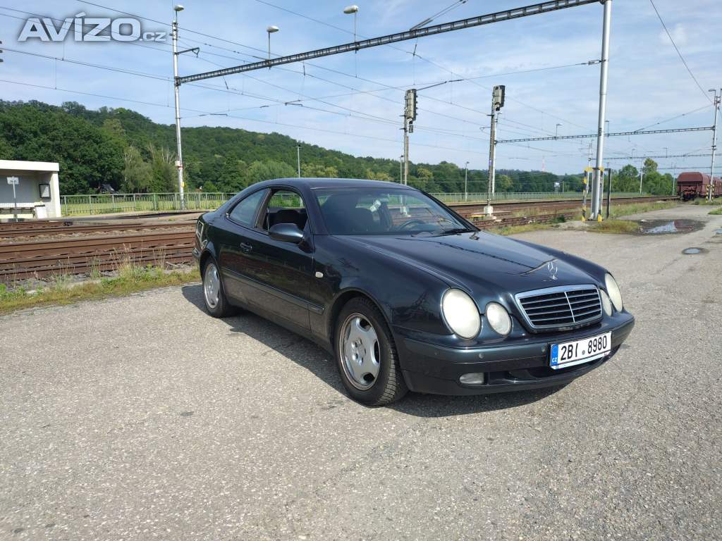 Mercedes Benz clk 200