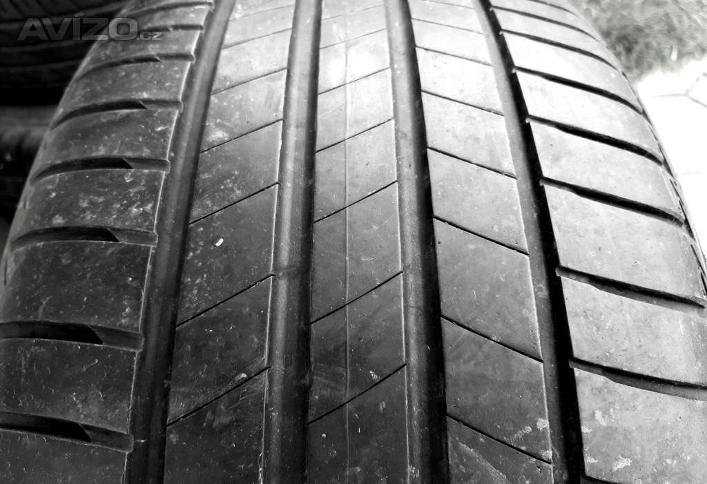 2ks letních pneu 245/40 R19 Bridgestone