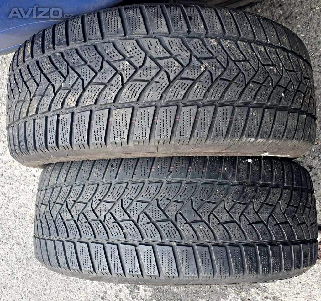 PNEU 215/55/17,ZIMNI,DUNLOP,VZOREK 5MM,2KUSY