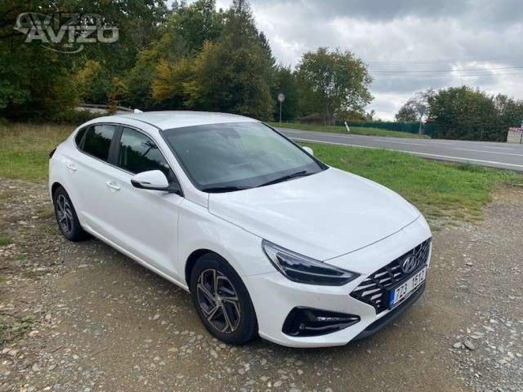 Prodám Hyundai I30 Fastback 1.0 T-GDI Smart, rv. 2022