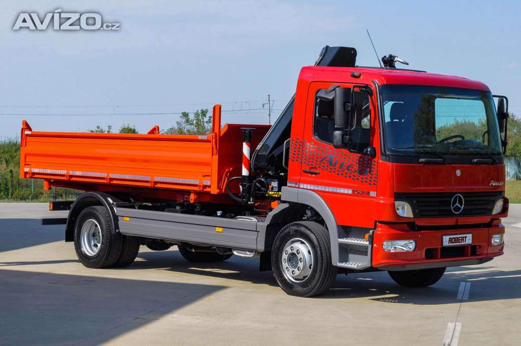 MERCEDES ATEGO 1524 TŘÍSTRANNÝ SKLÁPĚČ + HYDR. RUKA / EU4