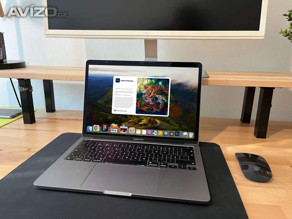 Prodám Apple MacBook Pro 13“ (palcový), M2, 2022, 16GB RAM, 512GB SSD