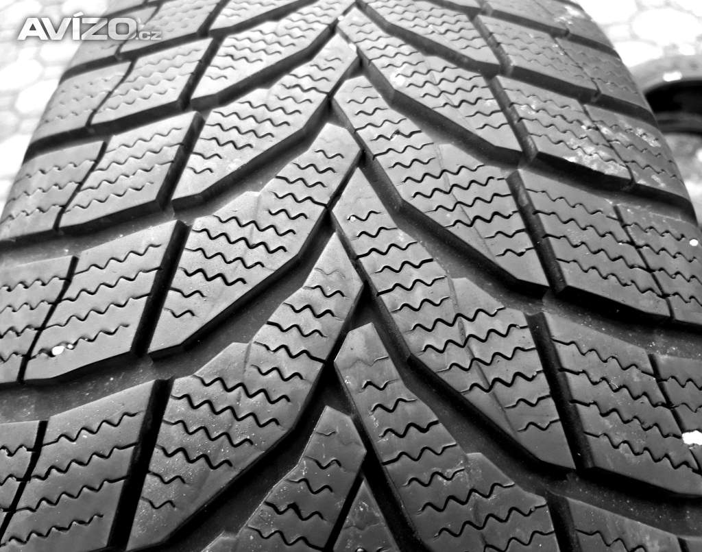 Sady zimních SUV pneu 225/65 R17: