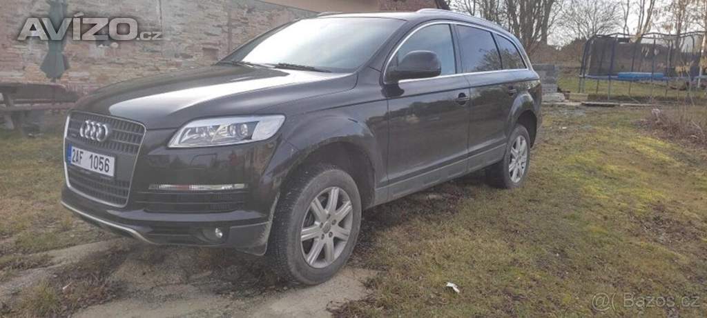 Audi Q7 3,0   Prodám Audi Q7 TDi, 176 kW