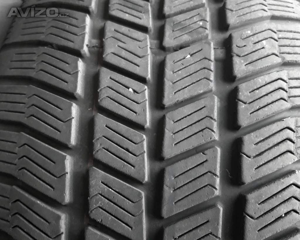 Sada zimních pneu 215/55 R16 Barum