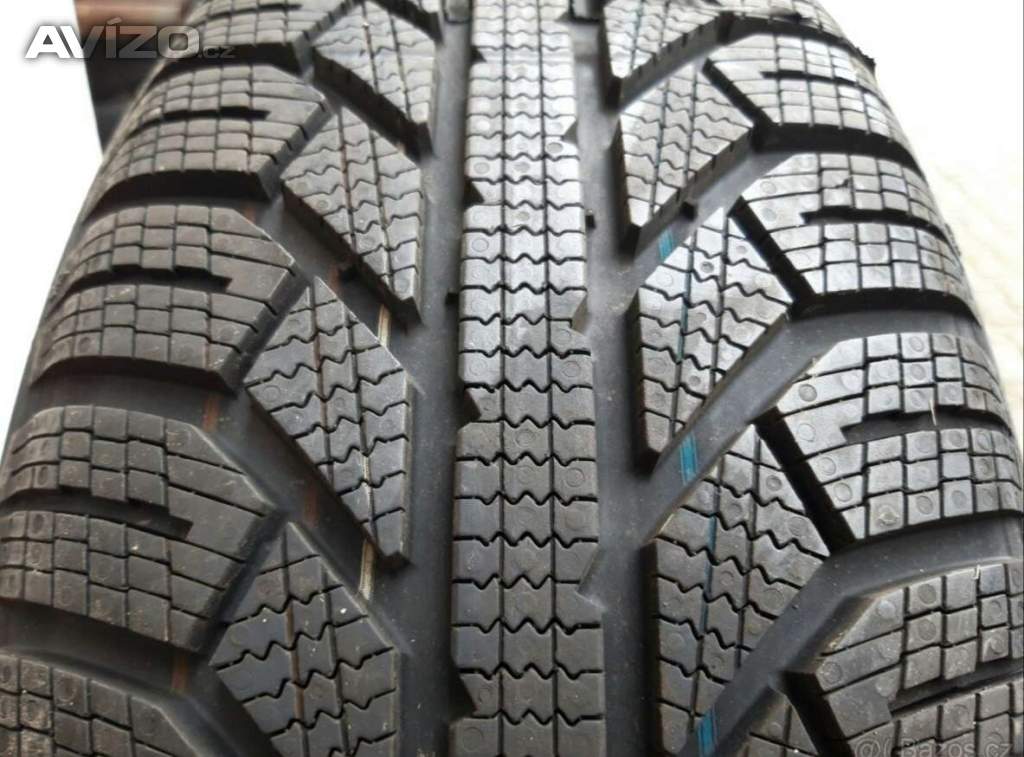 Sada nových zimních pneu 205/60 R16 Semperit 