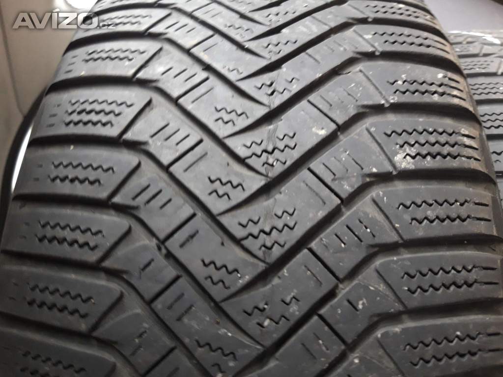 Sada zimních pneu 195/55 R15 Firestone