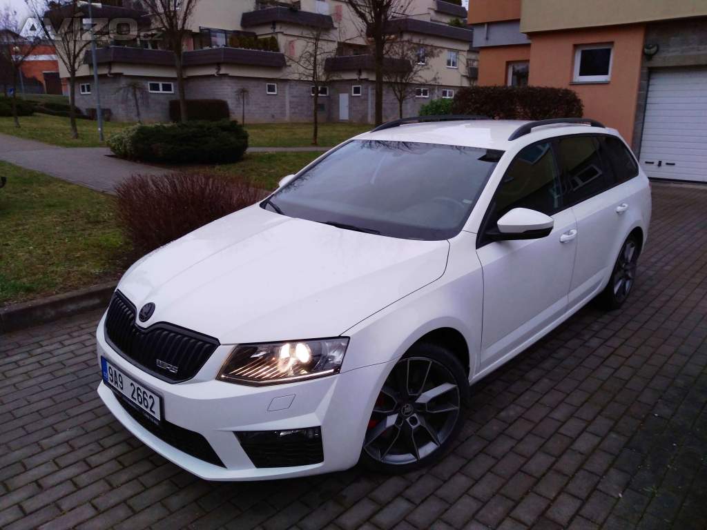 ŠKODA OCTAVIA RS 3 2013 COMBI 2.0 TDI 135kW