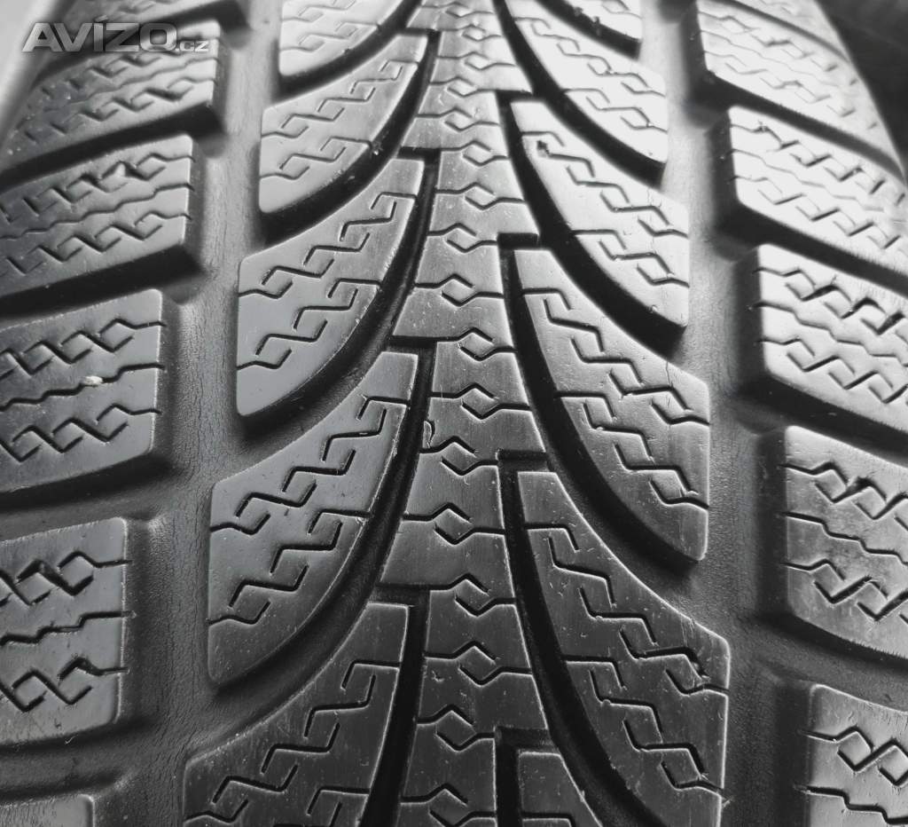 Sada zimních pneu 185/65 R15 Nokian