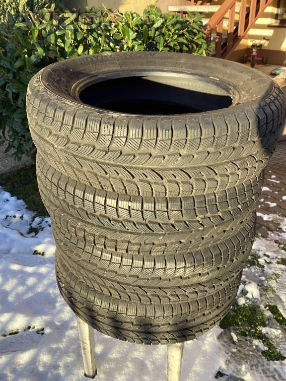 Prodám 4ks zimních pneumatik Royal Snow 185/65 R 15 