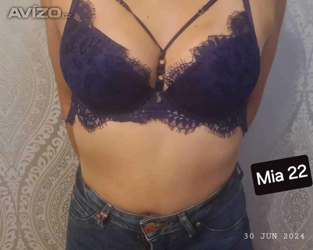 💞pondělí 10-18h💋 NOVA MIA 22LET ♡ hluboký orál , sex, 69 ♡ 162cm, 55kg, 2prsa