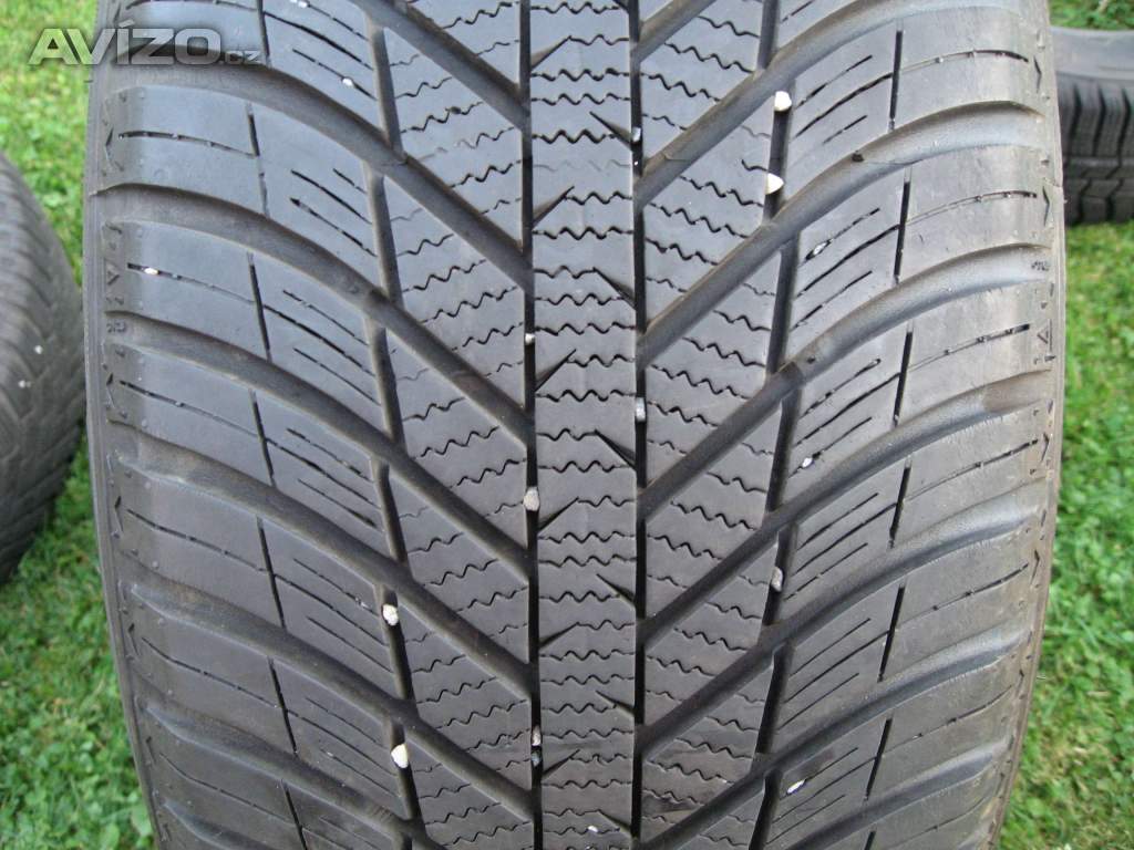 PRODÁM CELORČNÍ PNEU 225/50 R17 Nexen N Blue 4Season 98V 2x