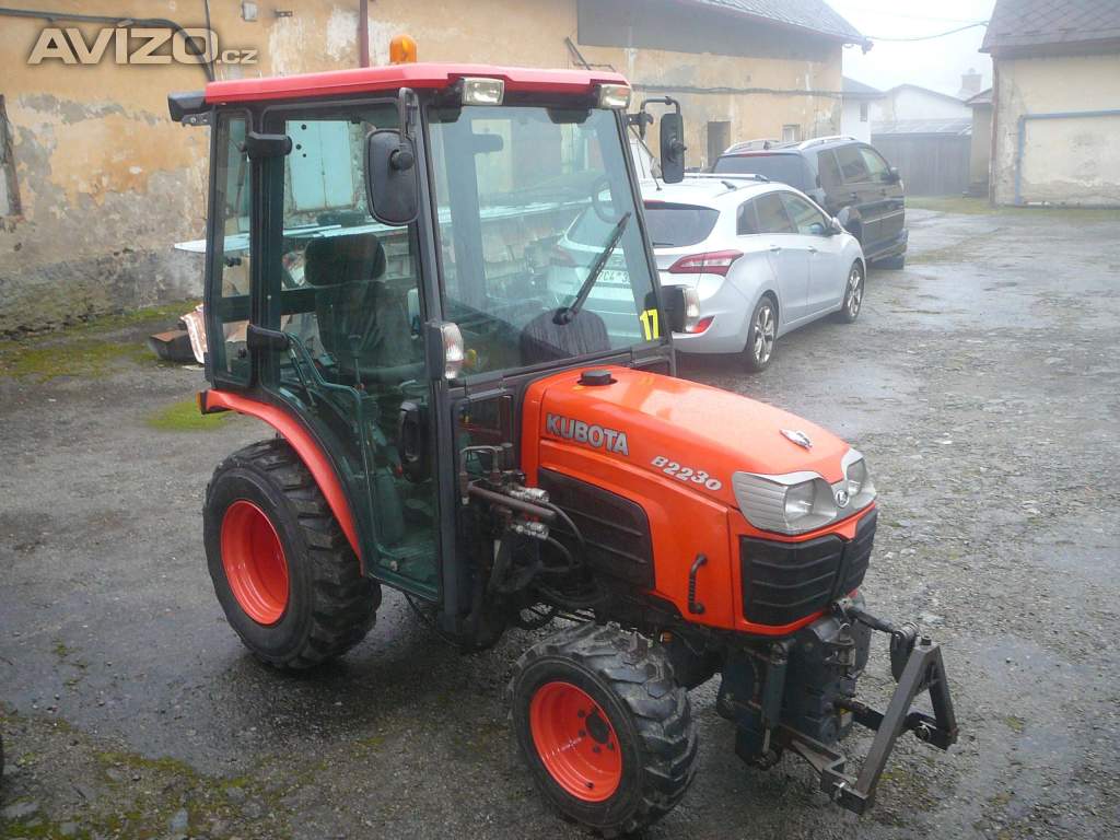 Malotraktor KUBOTA B2230 HST klima