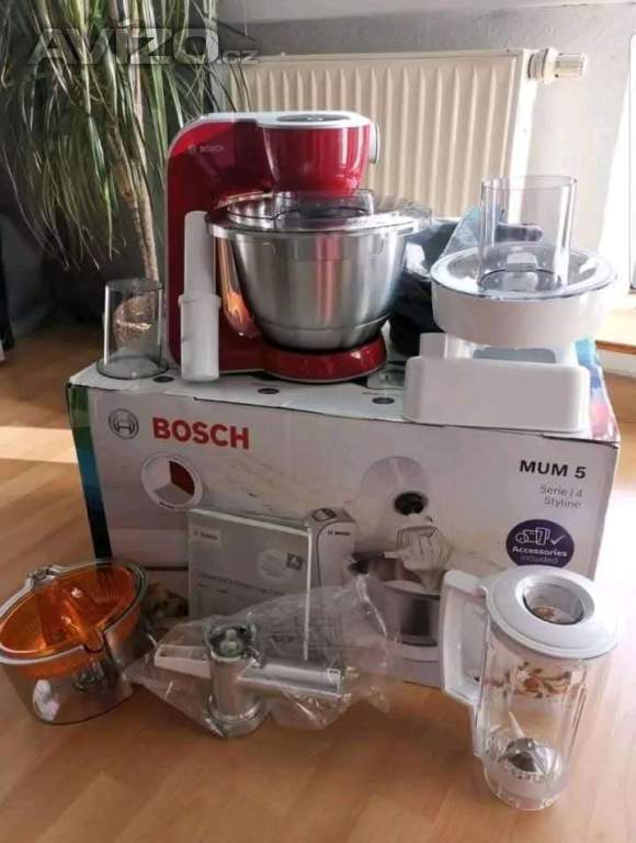 Kuchyňský robot Bosch MuM5