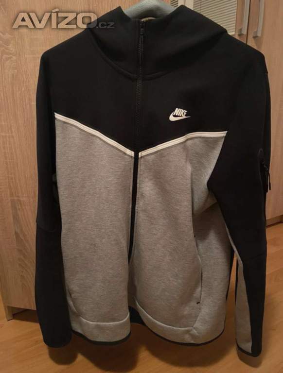 Nike souprava fleece