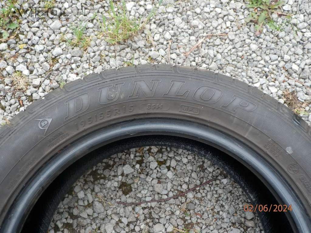 Prodám 1x Letní guma DUNLOP SP SPORT 01A  195/55 R15  vzorek : 1x 6,2MM