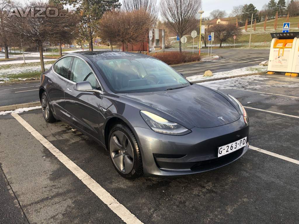 2019 Tesla Model 3 SR+ 82% SoH, tažné