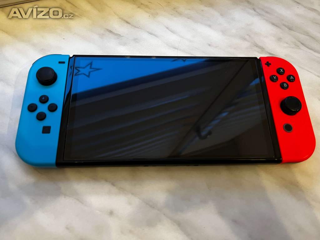 Nintendo Switch OLED - TOP STAV + veškeré příslušenství