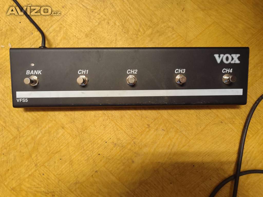 KYTAROVÉ COMBO VOX VT100X