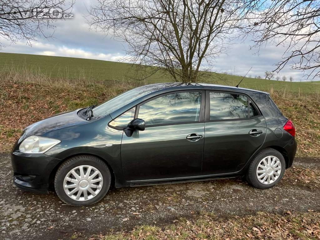 TOYOTA AURIS, 1,6i – 91 kw, BENZÍN