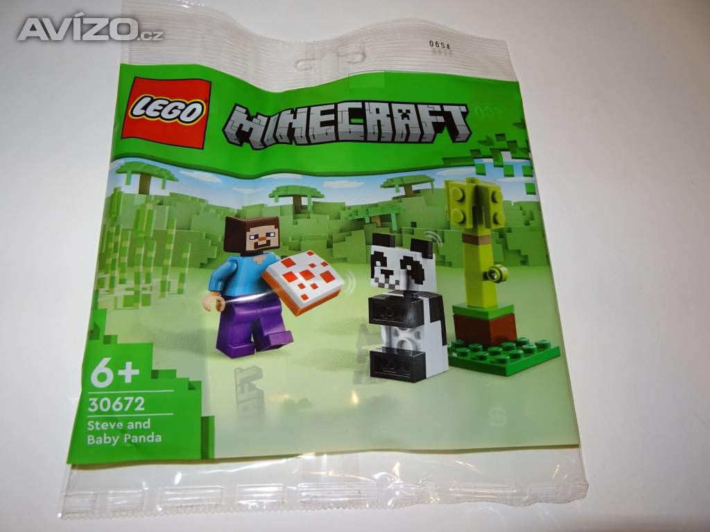 Lego Minecraft 30672 - Steve a pandí mládě 