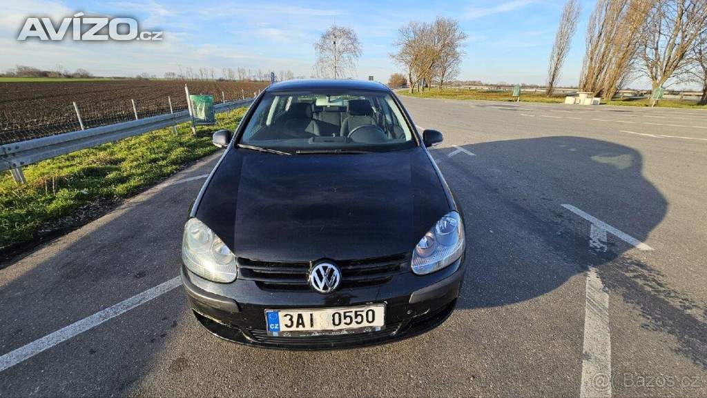 Volkswagen Golf 1,6   BENZIN