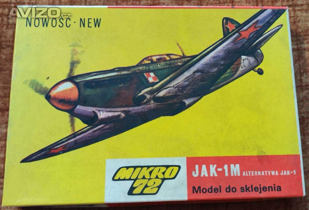 Model letadla JAK-1M