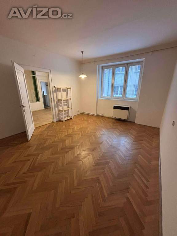 Nájemní 1+1 48m2 cihla - CENTRUM - nájem 5.500,-ul.Na Spojce