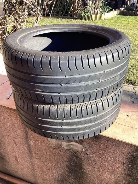 Prodám 2ks letních pneumatik zn. Mischelin 195/50 R 16. vzorek 5,5mm