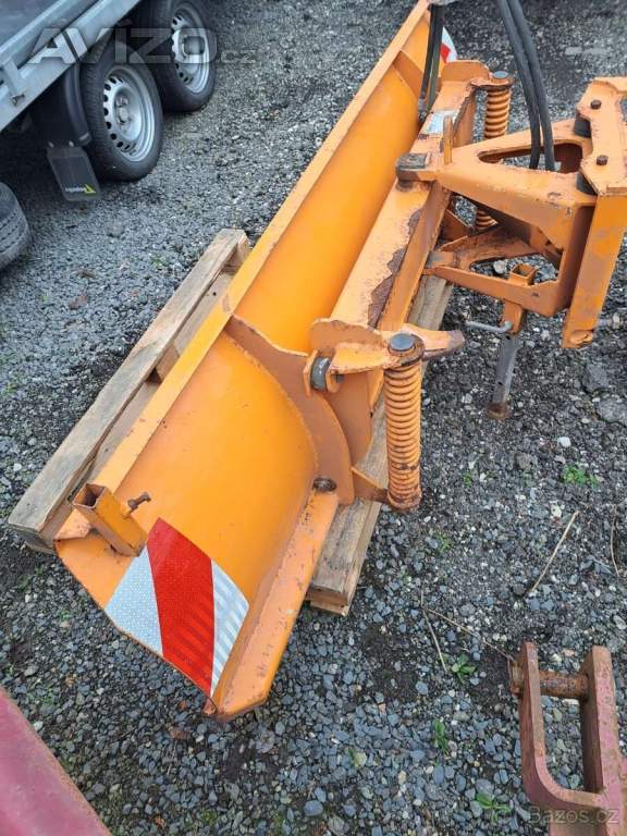 Multicar M26 radlice sněhová otočná použitá