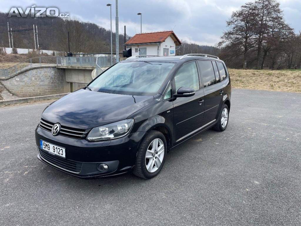 Volkswagen Touran 2,0   tdi DSG