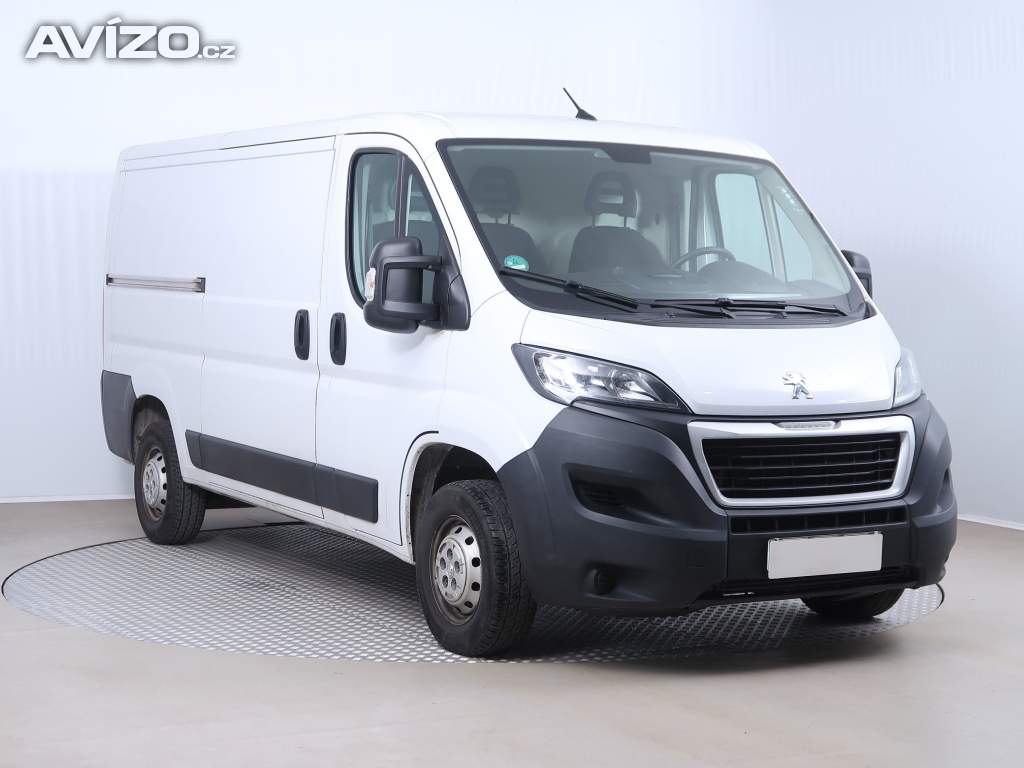 Peugeot Boxer 2.2 BlueHDi