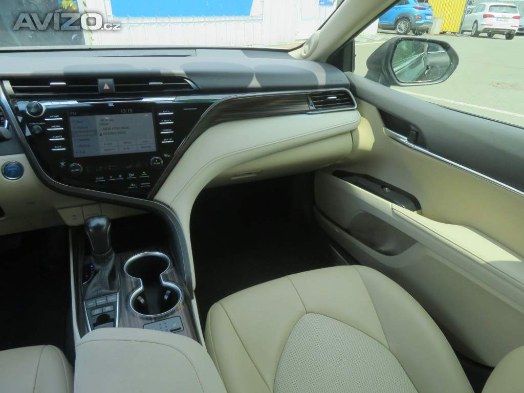 Toyota Camry 2.5 Hybrid