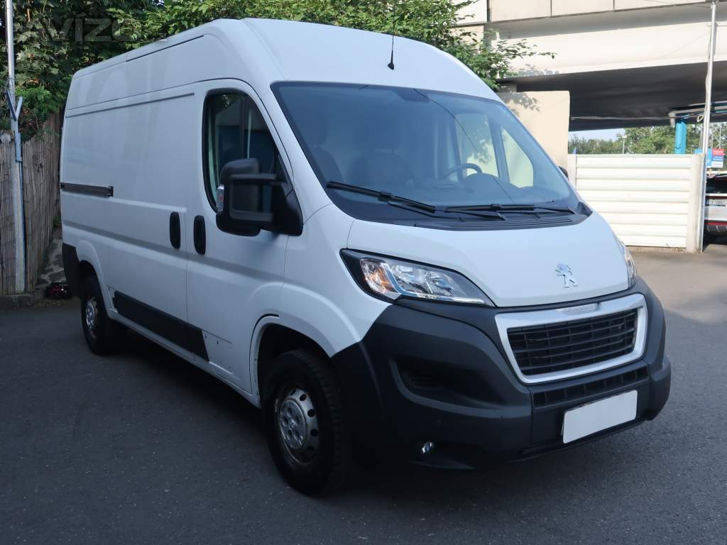 Peugeot Boxer 2.2 BlueHDi