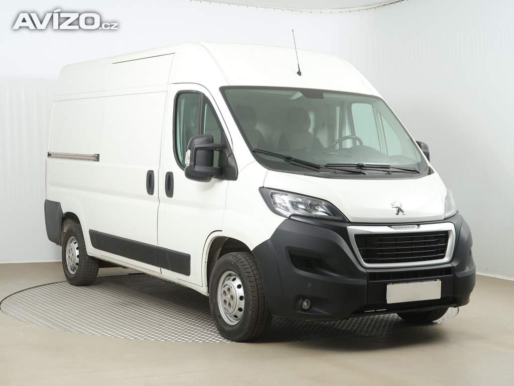 Peugeot Boxer 2.2 BlueHDi