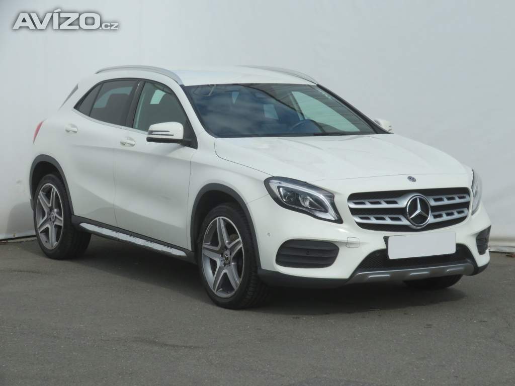 Mercedes-Benz GLA GLA 200d 4MATIC