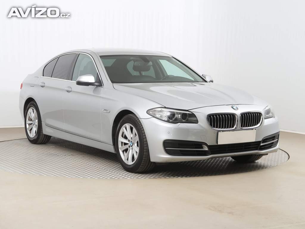 BMW Řada 5 520d xDrive