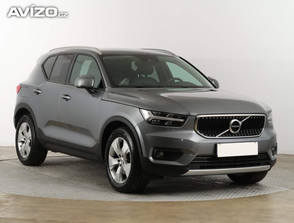 Volvo XC40 T4