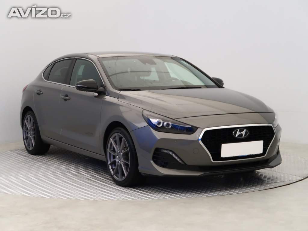 Hyundai i30 Fastback 1.6 CRDi