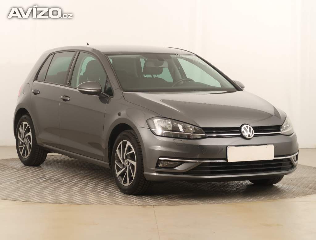 Volkswagen Golf 1.0 TSI