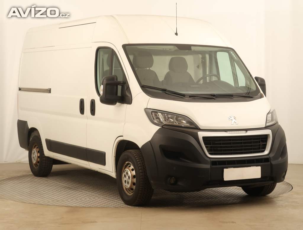 Peugeot Boxer 2.2 BlueHDi