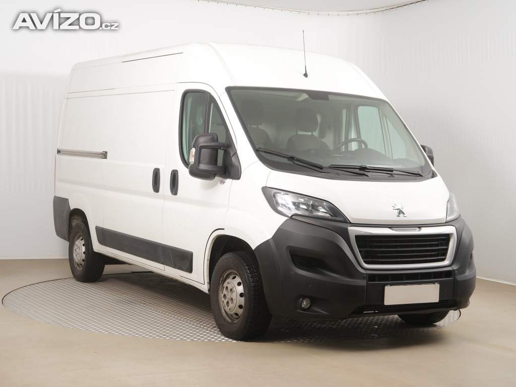 Peugeot Boxer 2.2 BlueHDi