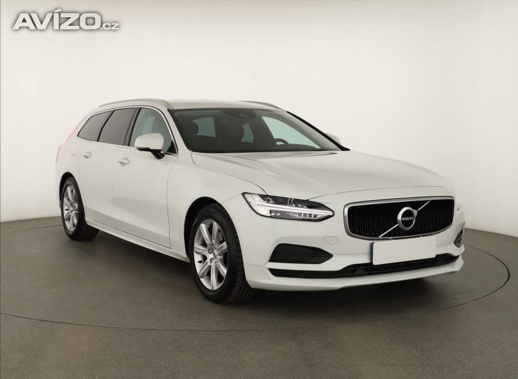 Volvo V90 D4