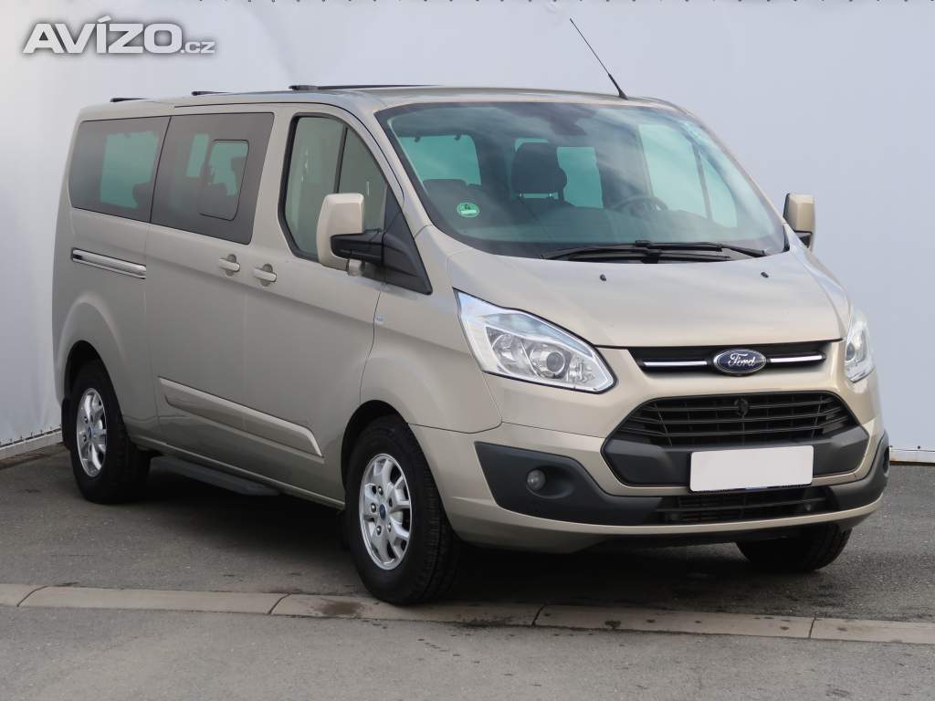 Ford Tourneo Custom 2.2 TDCi