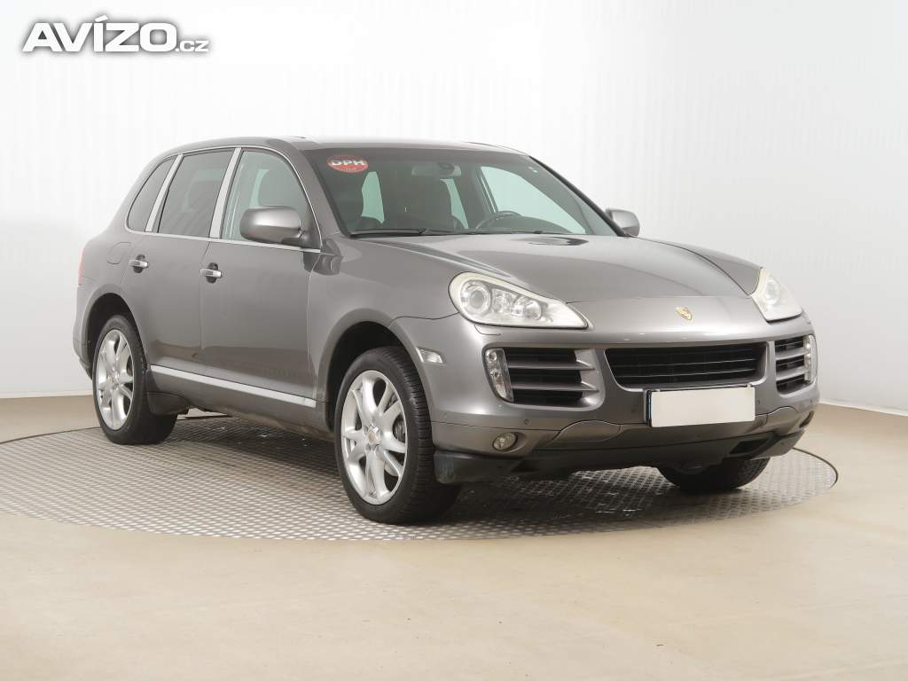 Porsche Cayenne V6