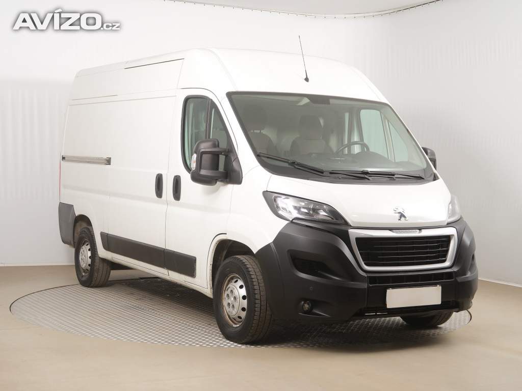 Peugeot Boxer 2.2 BlueHDi