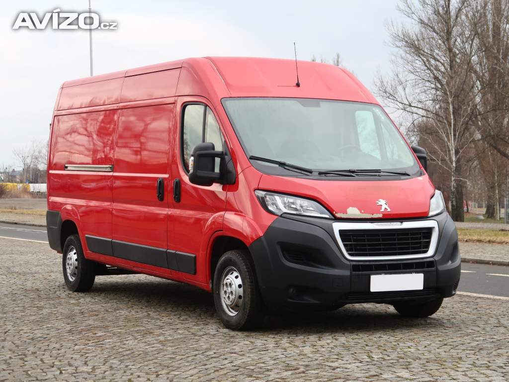 Peugeot Boxer 2.2 BlueHDi