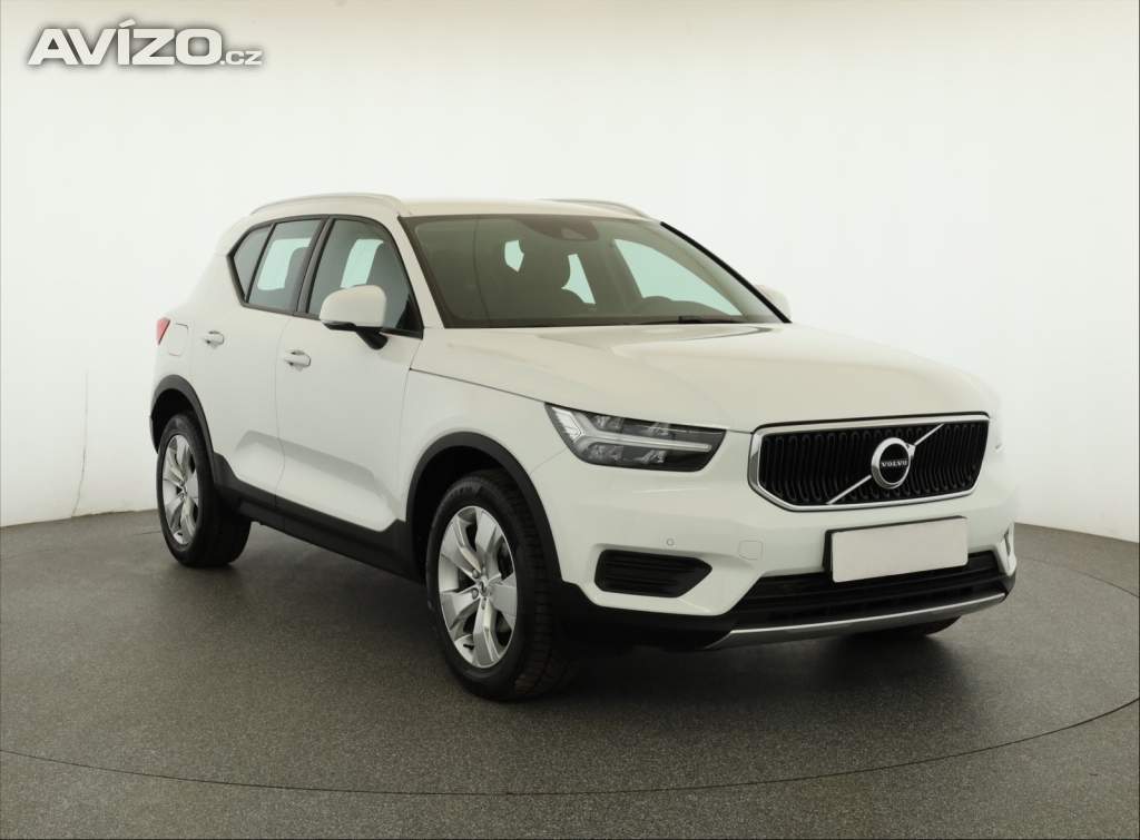 Volvo XC40 T3